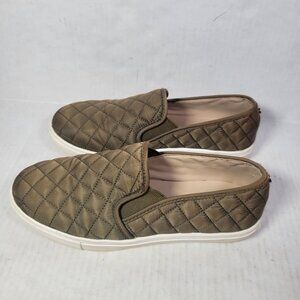 Steve Madden Quilted Slip-On Sneakers Olive Green Casual Shoes Womens Size 7